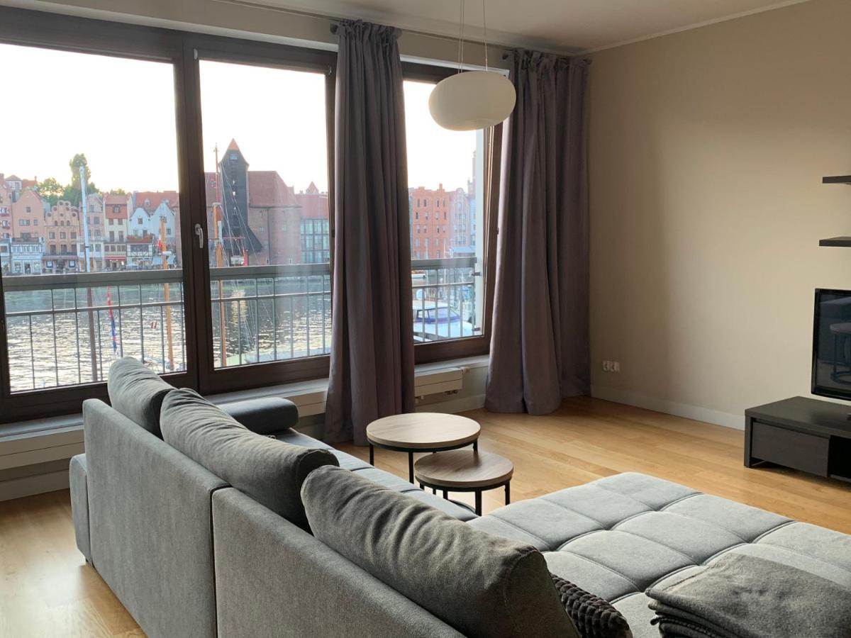 Apartamenty Centrum Nad Motlawa Z Widokiem Na Patio Z Balkonem グダニスク エクステリア 写真